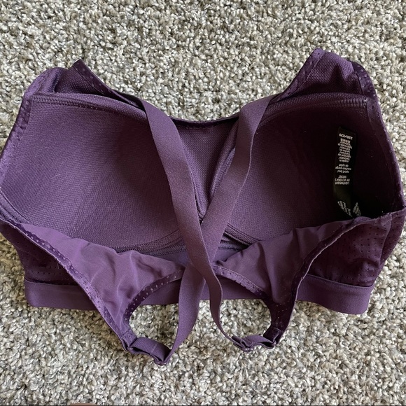 Victoria’s Secret | 32D Sports Bra - Picture 7 of 8